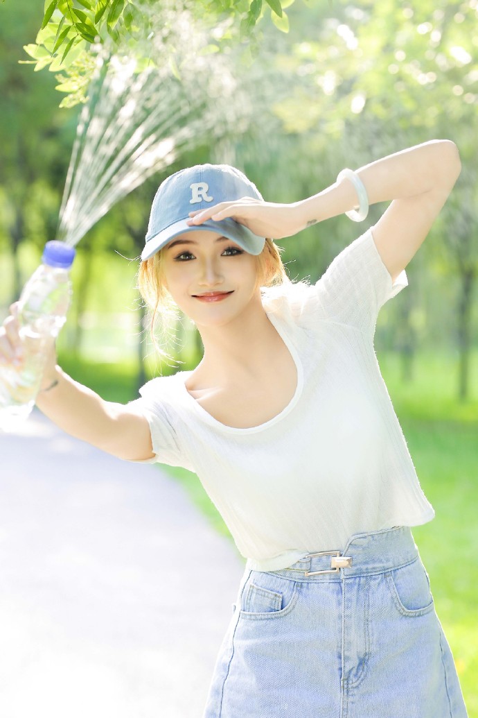 奥本海默 封面